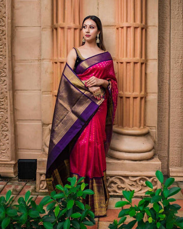 Elegantly decorated with gorgeous Solid Jacquard weave that gives a perfect look to the outfit pink Colour
