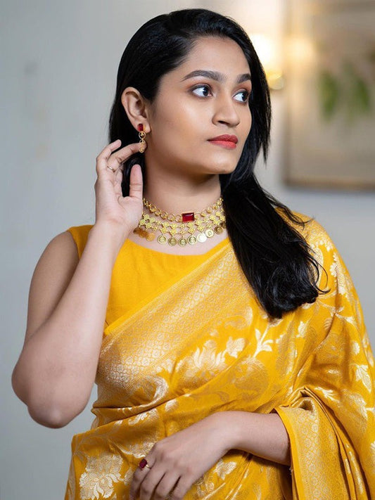 Elegantly decorated with gorgeous Solid Jacquard weave that gives a perfect look to the outfit Yellow Colour