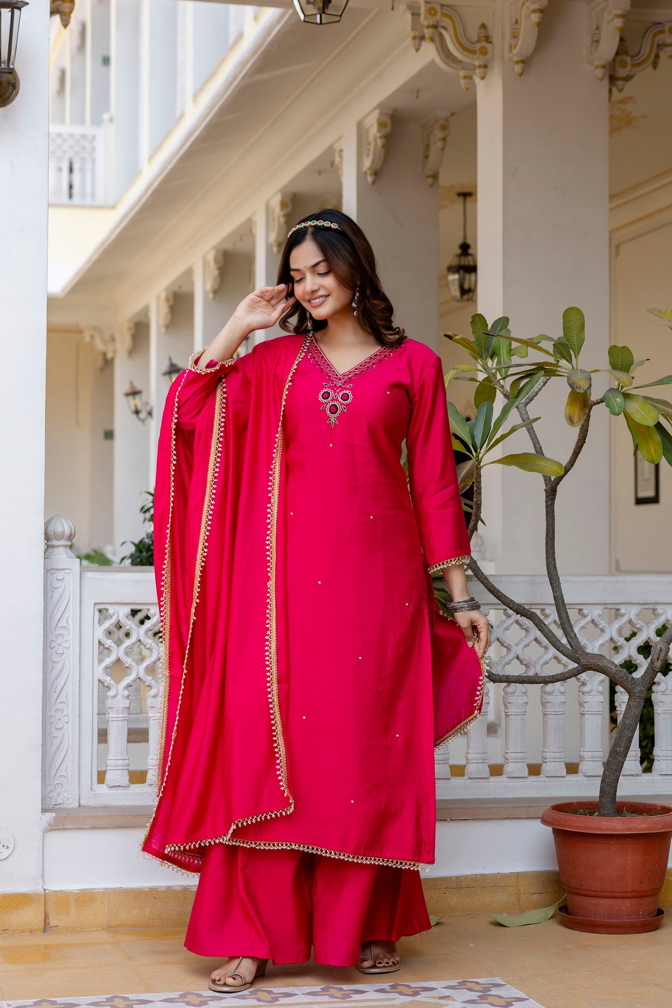 Desinger Handwork Kurti With plazzo and dupatta set
