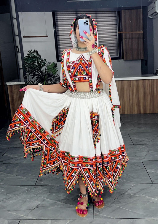 Latest Khelaiya Garba Choli