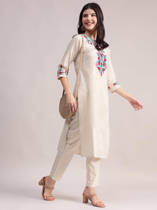 Women's Off-White Embroidered Co-Ord Set