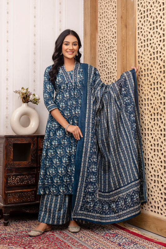 Womens Plus Size Blue Printed Anarkali Kurta With Pant & Dupatta - Blue